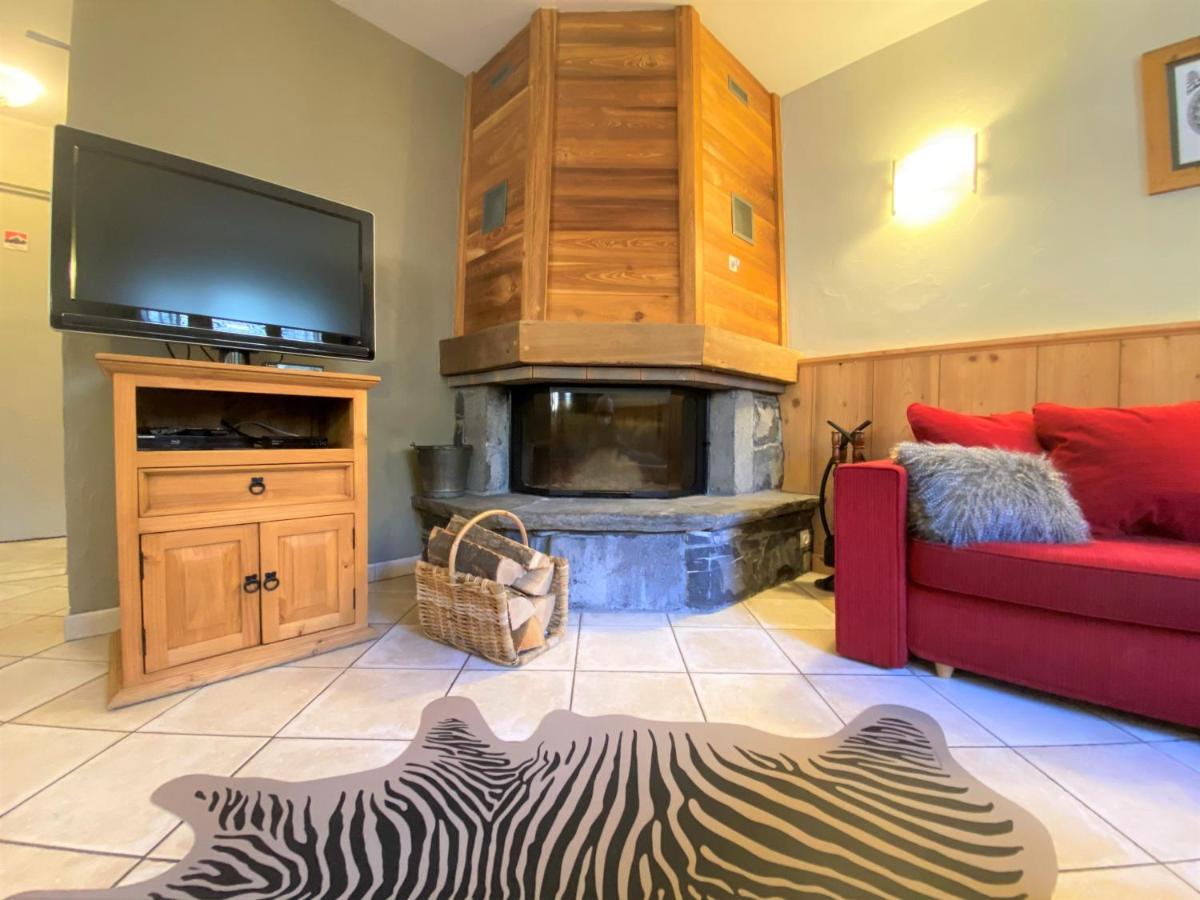 Chalet In Morzine Sleeping 12 With Sauna Exteriör bild